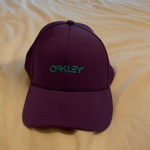 Men’s Oakley hat